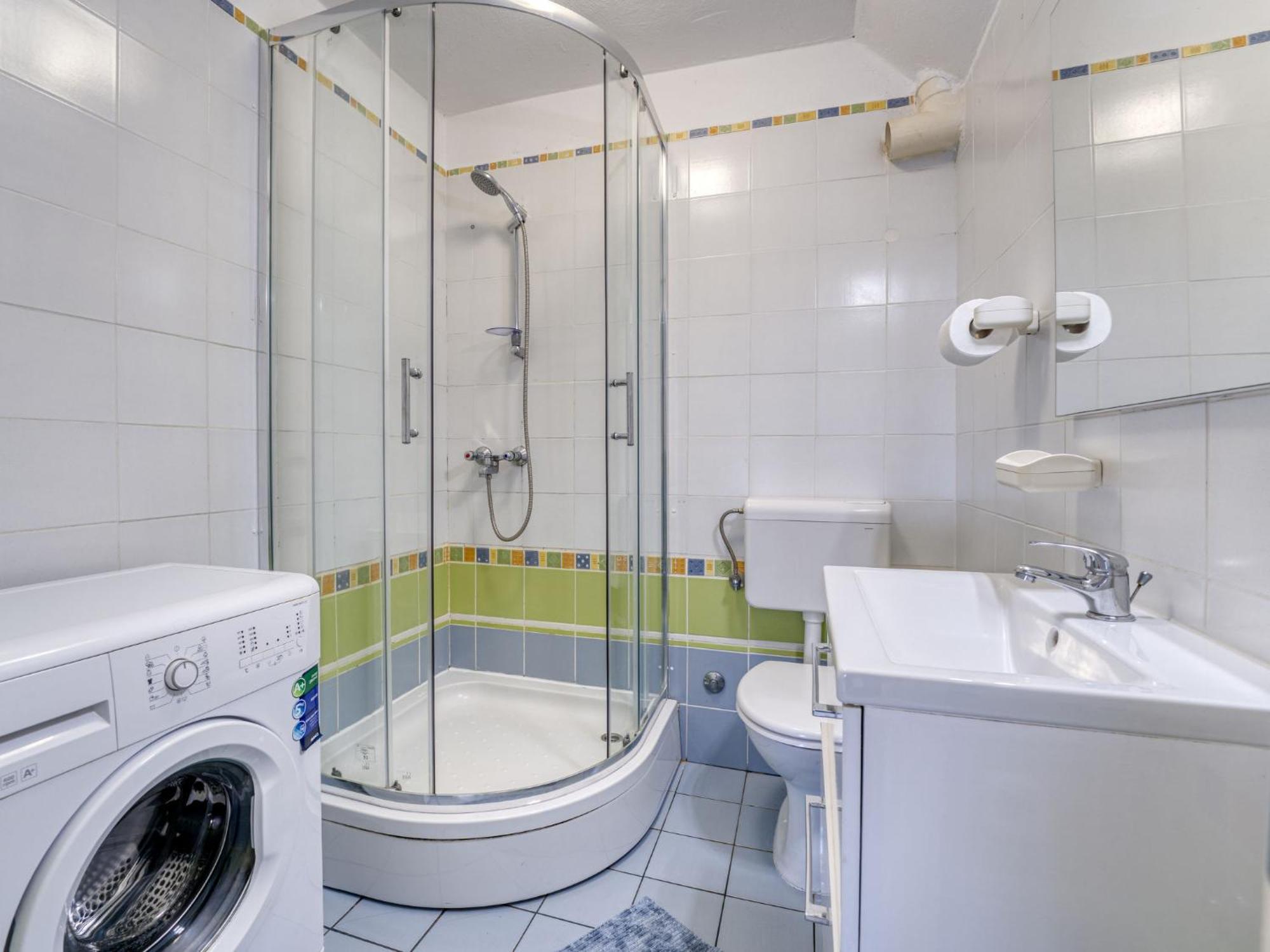 Apartment Jurkovic - Nji100 By Interhome Njivice Bagian luar foto