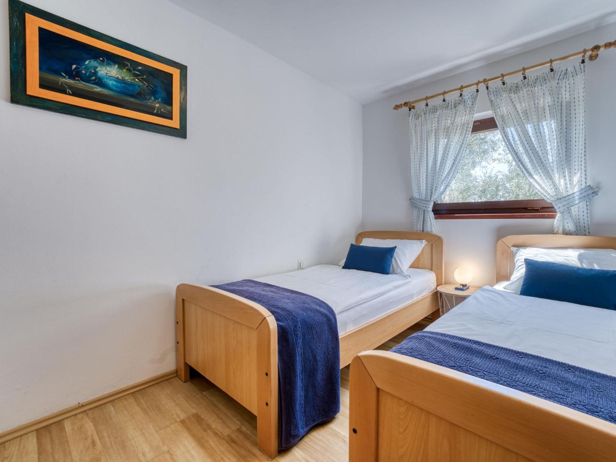 Apartment Jurkovic - Nji100 By Interhome Njivice Bagian luar foto